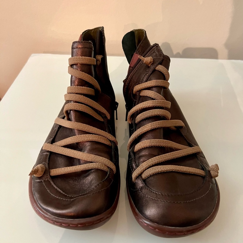 Campers Peu Cami Leather Ankle Boots for Women size 39/8.5 (Bronzy Brown color)